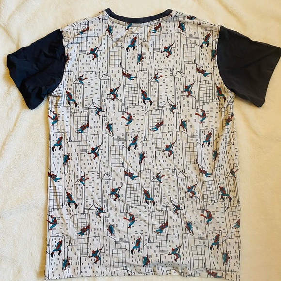 Rags Marvel Spider Man Adult Shirt- Size L - NWT - Picture 5 of 5